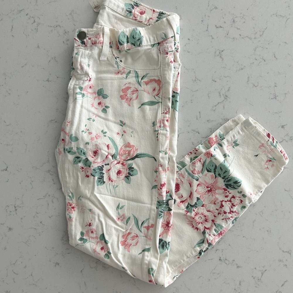 Francescas Skinny Floral Printed Pants in Size 26